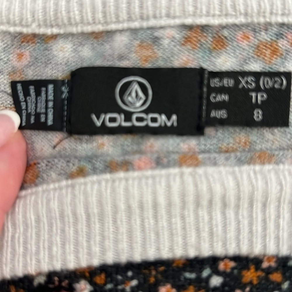 Volcom True To This Long Sleeve Top Xs - image 3